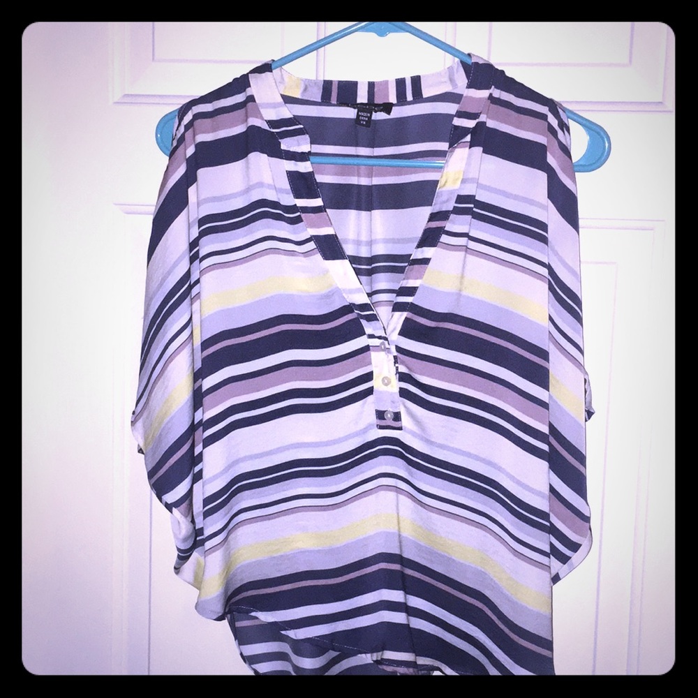 Xs Bebe blouse. Exposed shoulders. Worn once